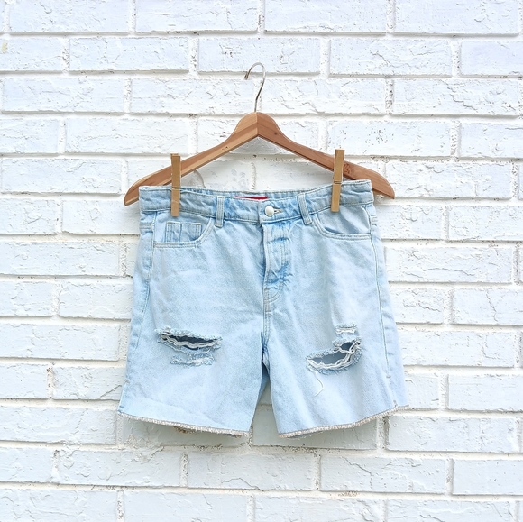 Guess Button Fly Denim Shorts Womens Size 8 - Picture 1 of 9
